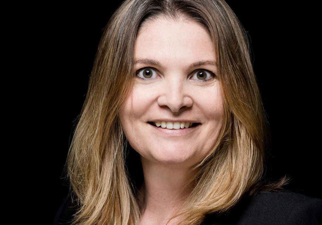 Alexandra-Linder_col_Linder-Marketing-2 Alexandra-Linder_col_Linder-Marketing-2